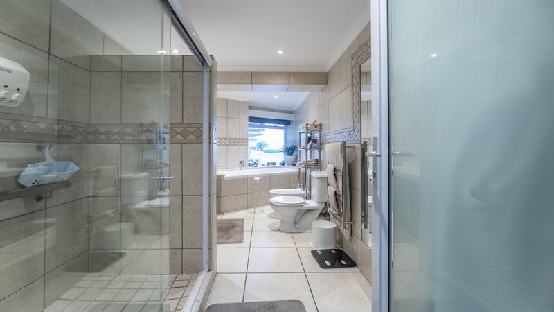 To Let 3 Bedroom Property for Rent in Van Riebeeckstrand Western Cape